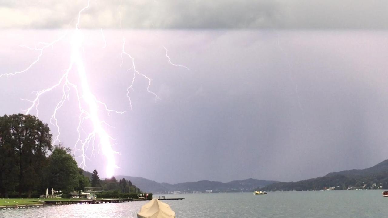 Haus Kiko Lägenhet Velden am Wörthersee Exteriör bild